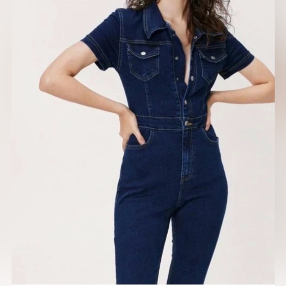NWOT-Nasty Gal Dark Blue Denim Jumpsuit with stretch - Picture 2 of 4